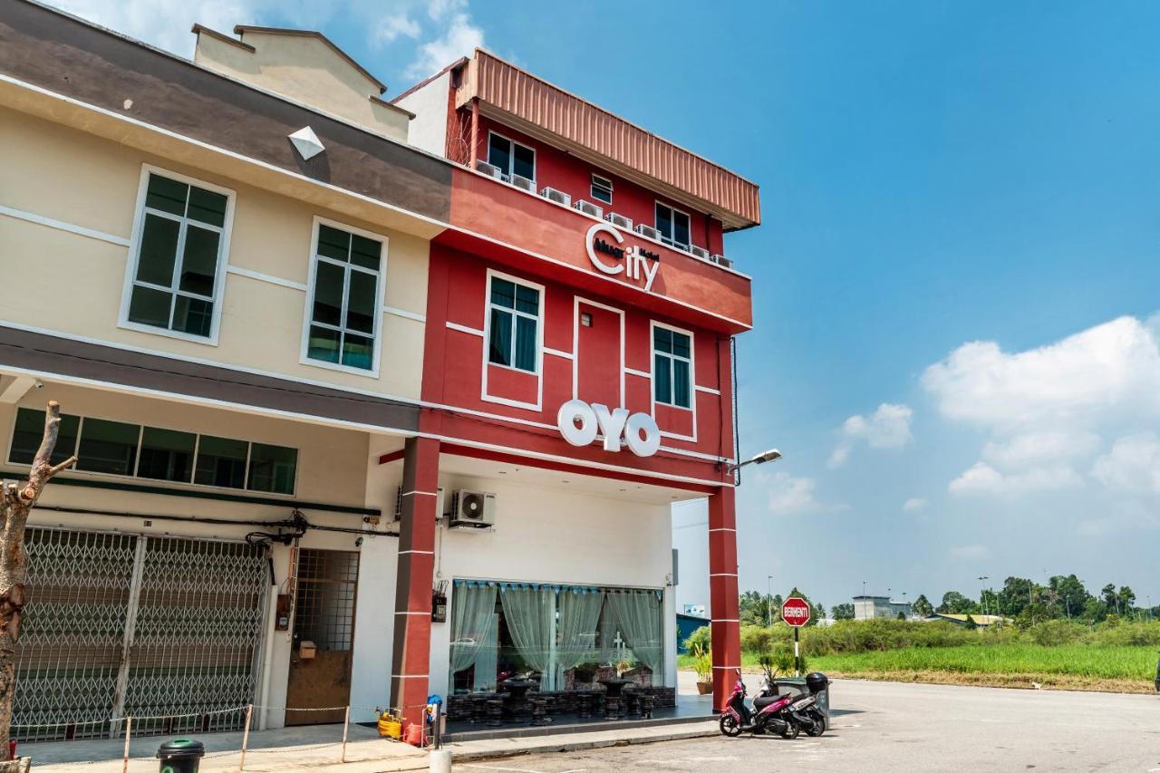 Muar City Hotel מראה חיצוני תמונה